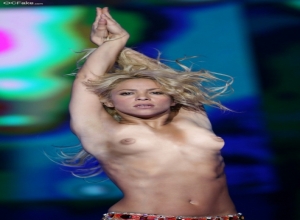 Fake : Shakira